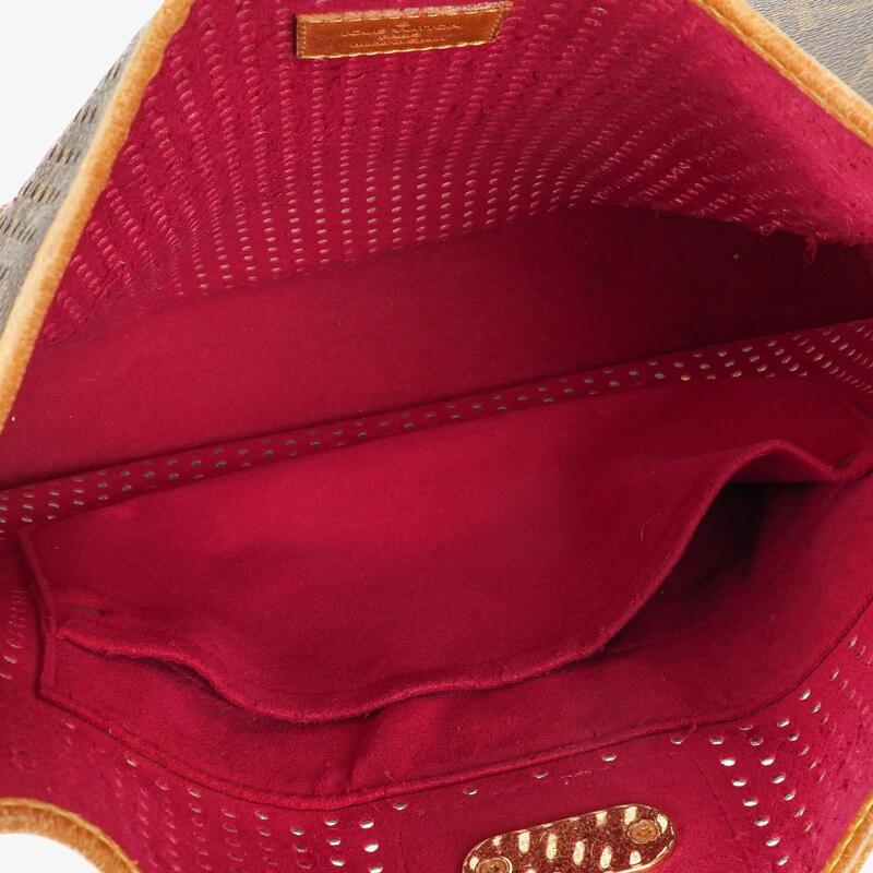 Louis Vuitton Musette Fuchsia