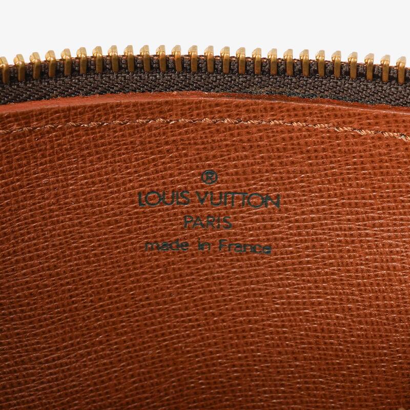 Louis Vuitton Papillon 25 Vintage Monogram Canvas Handbag