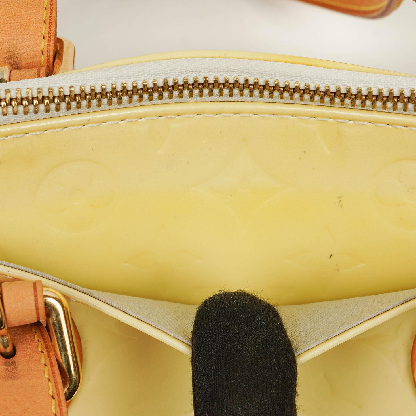 Louis Vuitton Rosewood Avenue Monogram Vernis Shoulder Bag